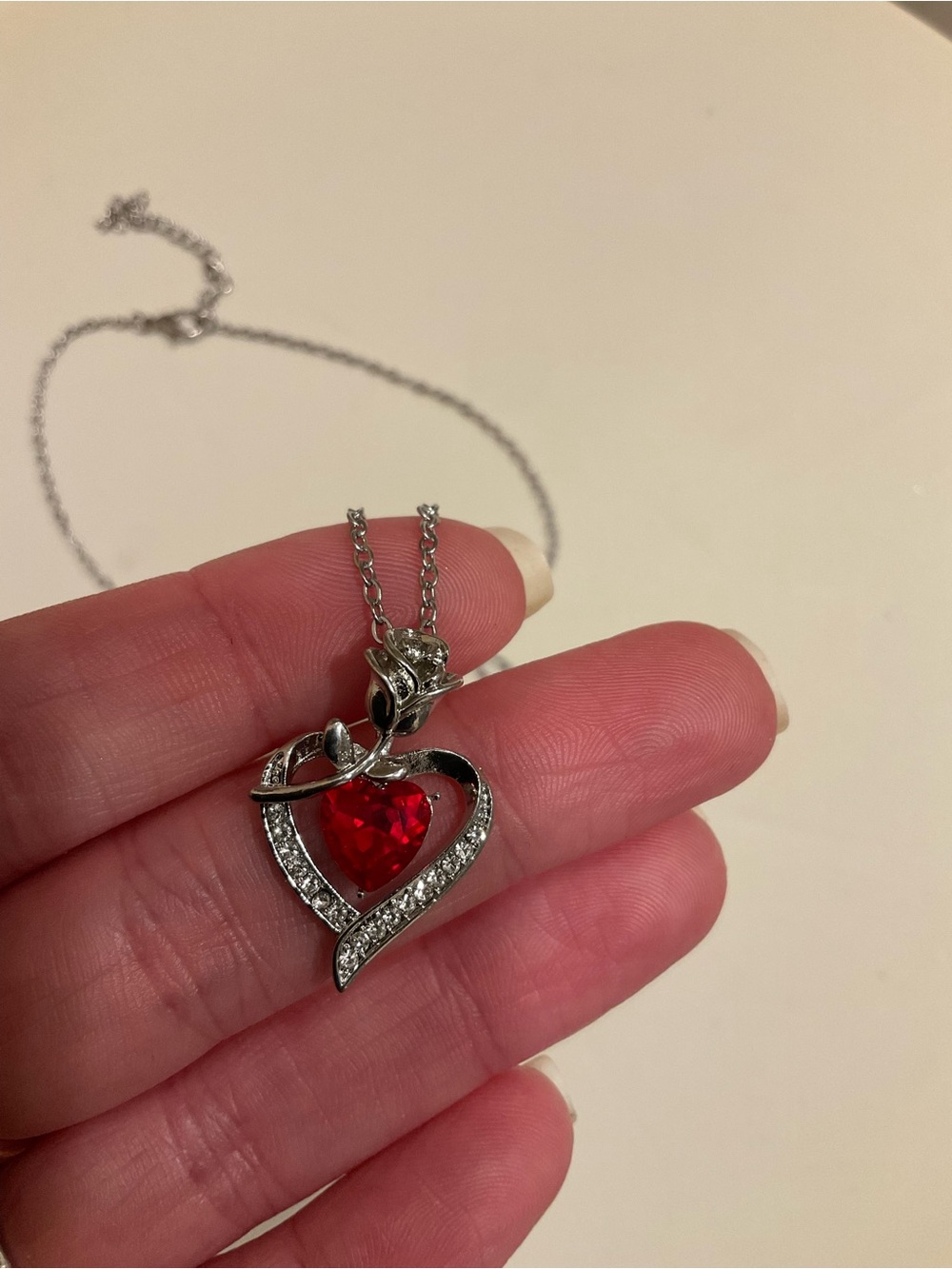 Red Heart Crystal Rose Pendant Necklace Silver Tone Clear Rhinestones